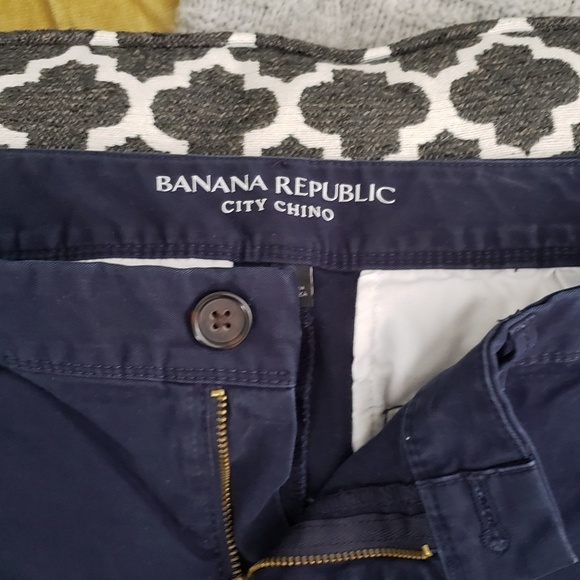 Banana Republic Pants - Banana Republic City Chino